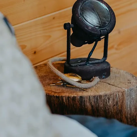 Le Fruit Du Chene Domek alpejski *